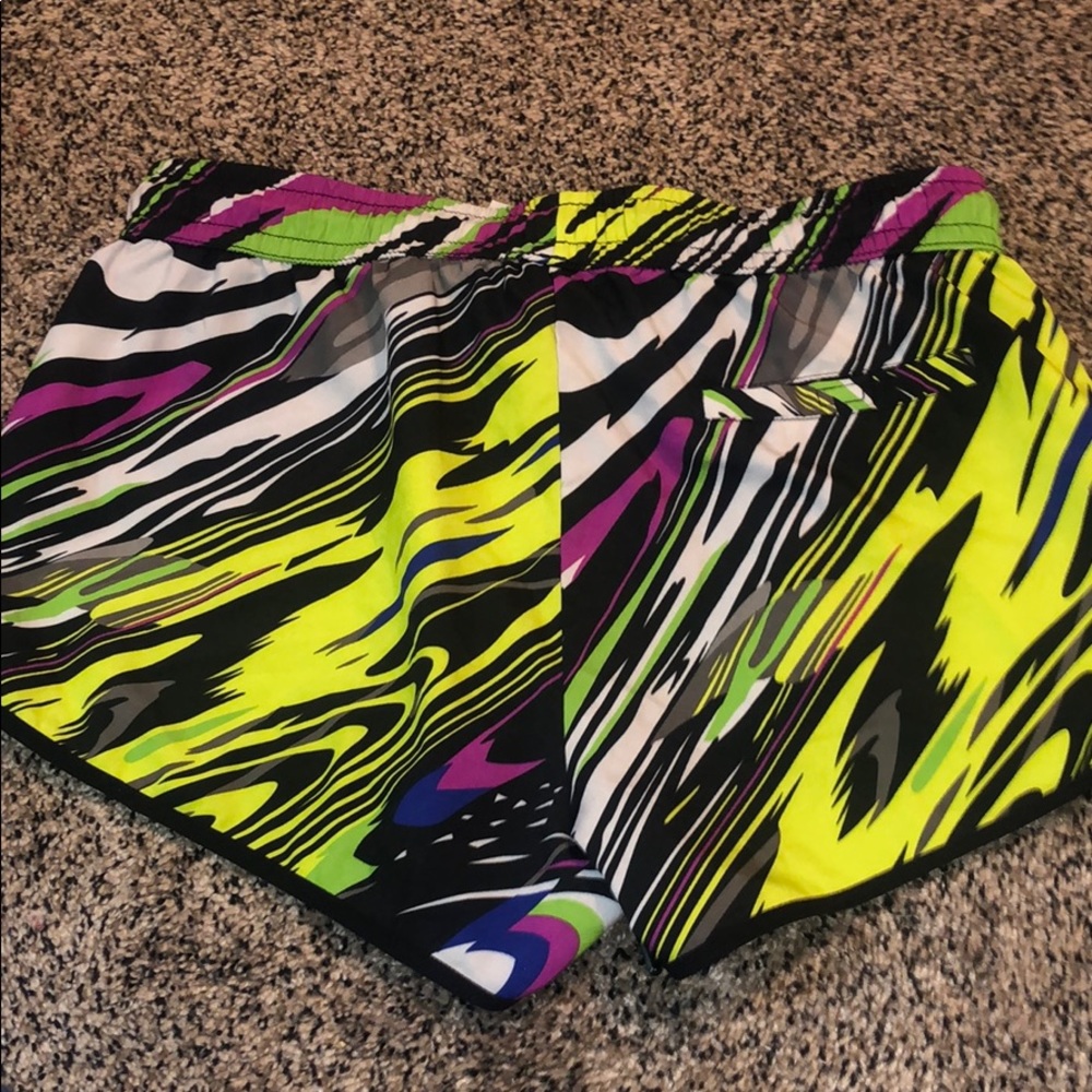 Fabletics workout athletic shorts XS - Picture 6 of 7